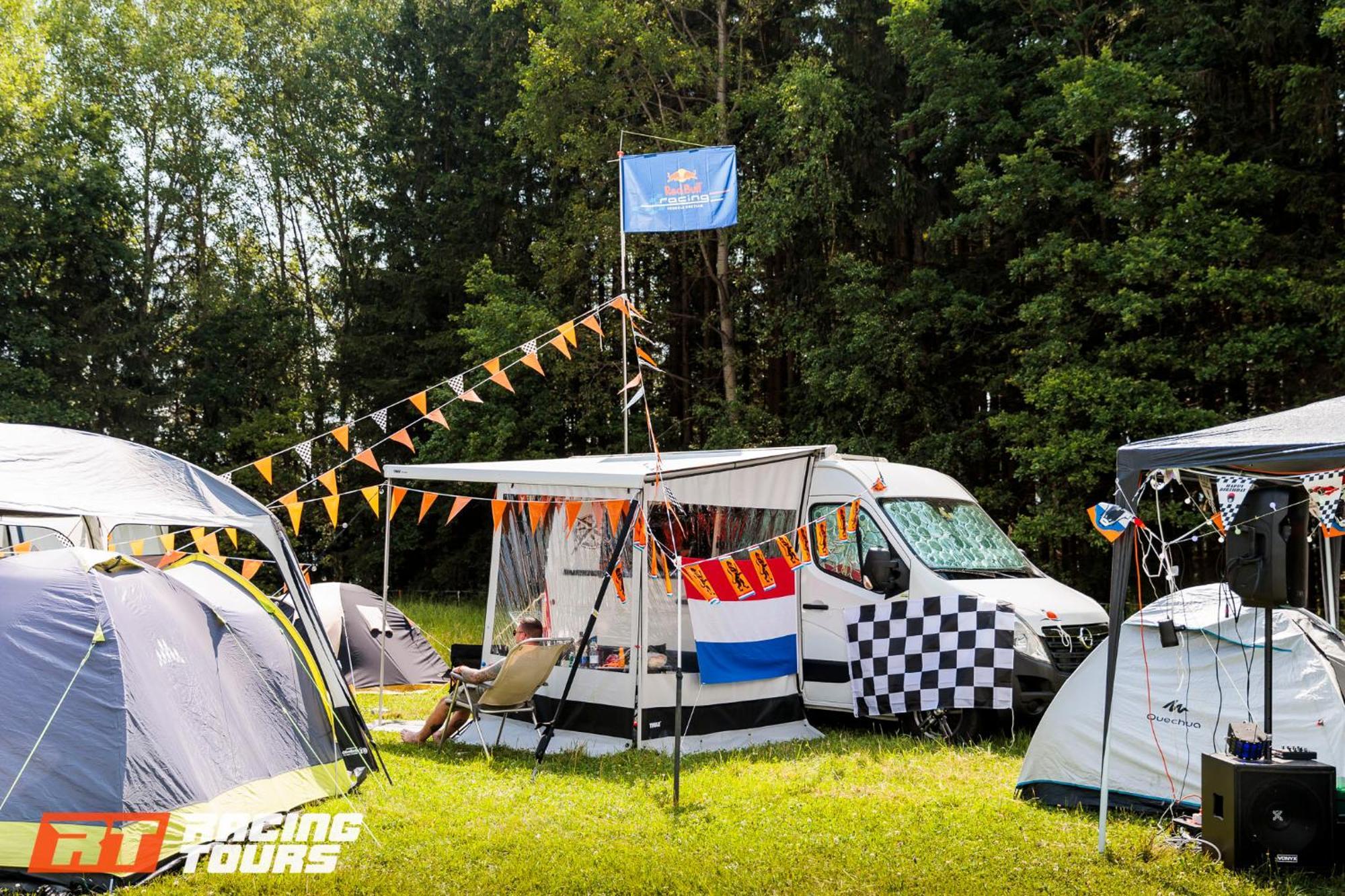 Готель Racingtours Racecamp - Spielberg Spielberg Bei Knittelfeld Екстер'єр фото